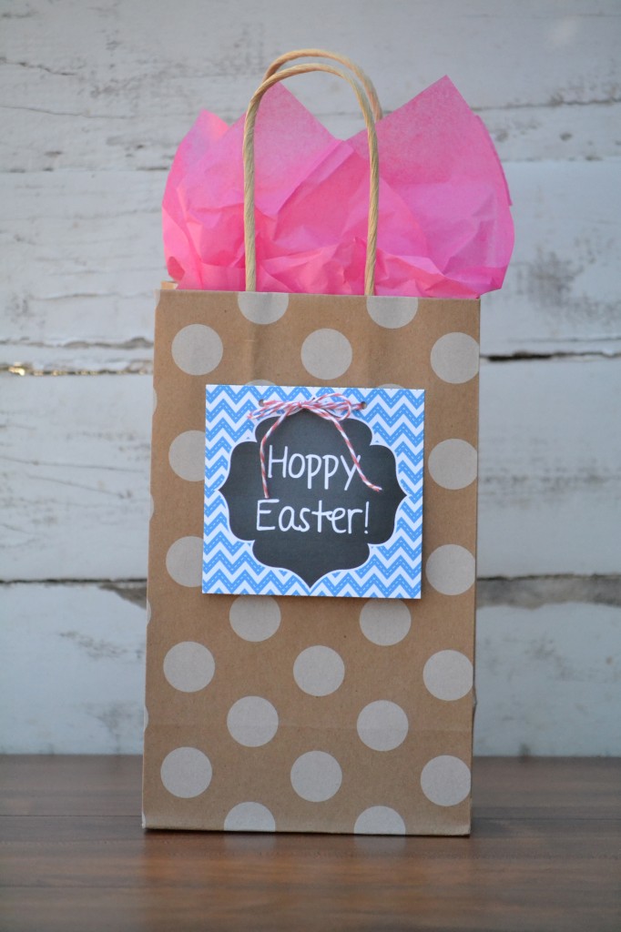 Everyday Party Magazine FREE Easter Printable Hoppy Easter tag