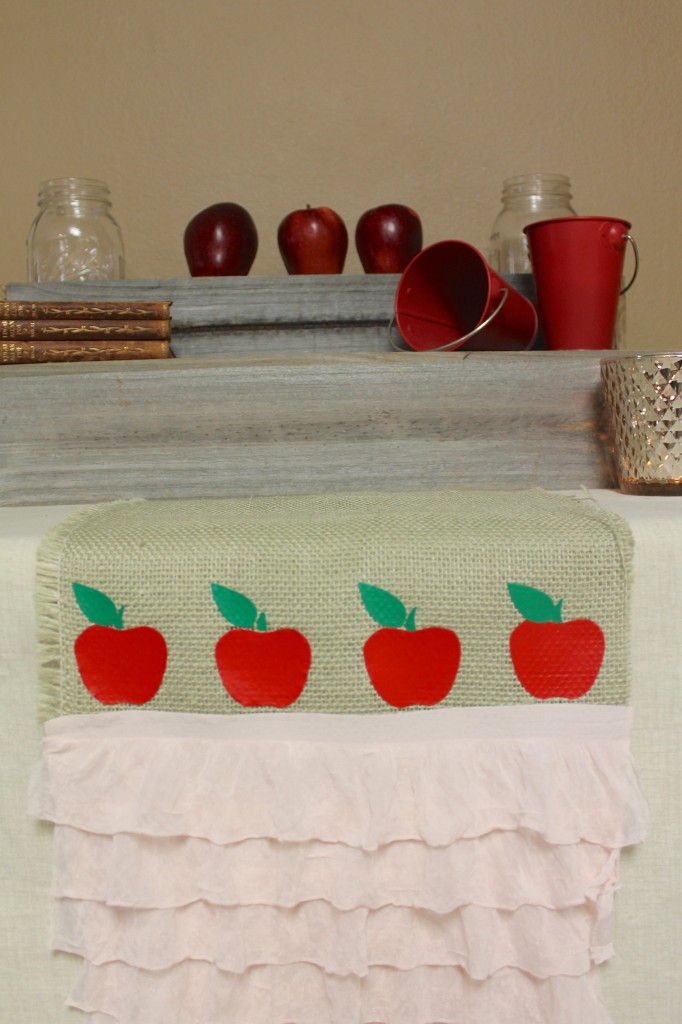 Everyday Party Magazine No Sew Table Runner