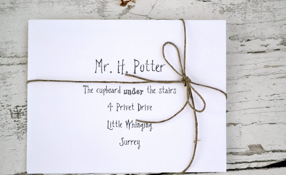 Everyday Party Magazine Harry Potter Mail Backdrop DIY