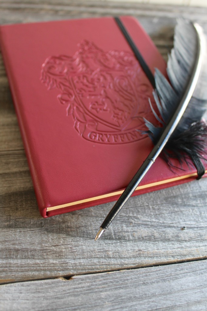 Everyday Party Magazine Harry Potter Inspired Quill DIY