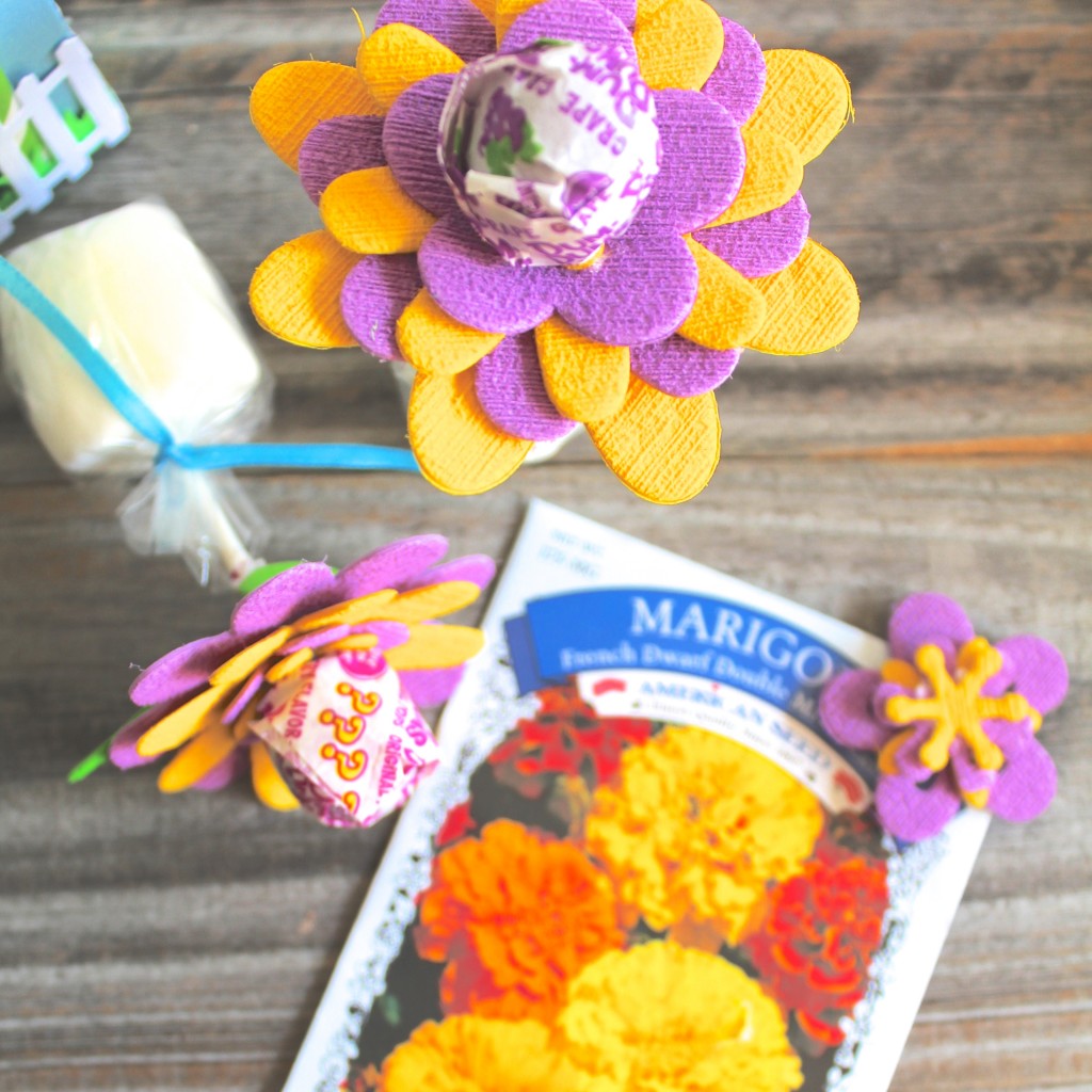 Simple Summer Flower Party Favors