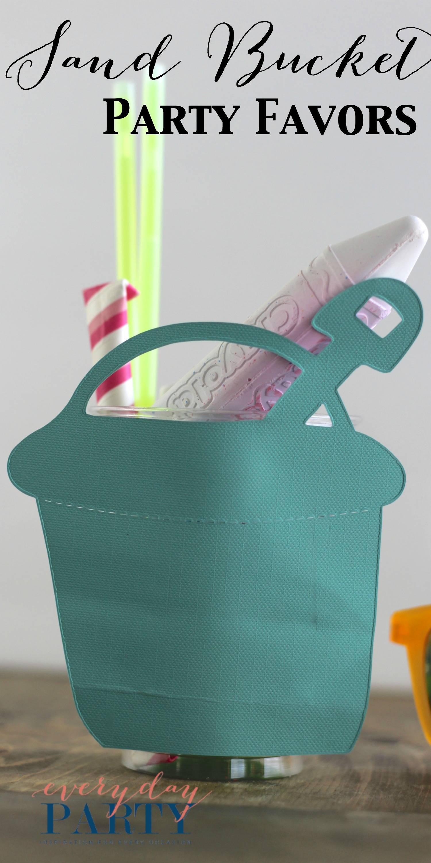 Everyday Party Magazine Sand Bucket Party Favors 