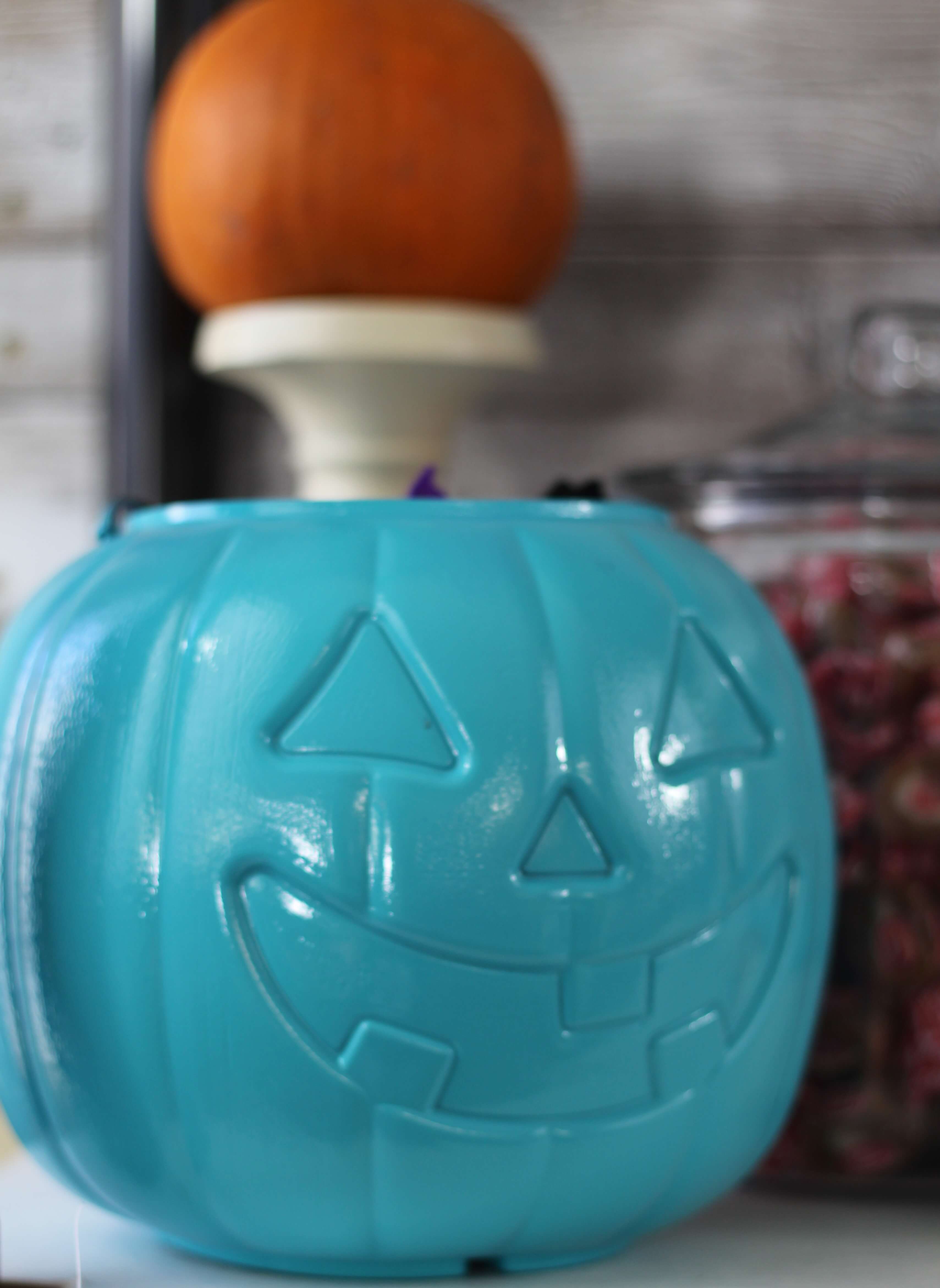 Everyday Party Magazine Teal Pumpkin Project Class Party 