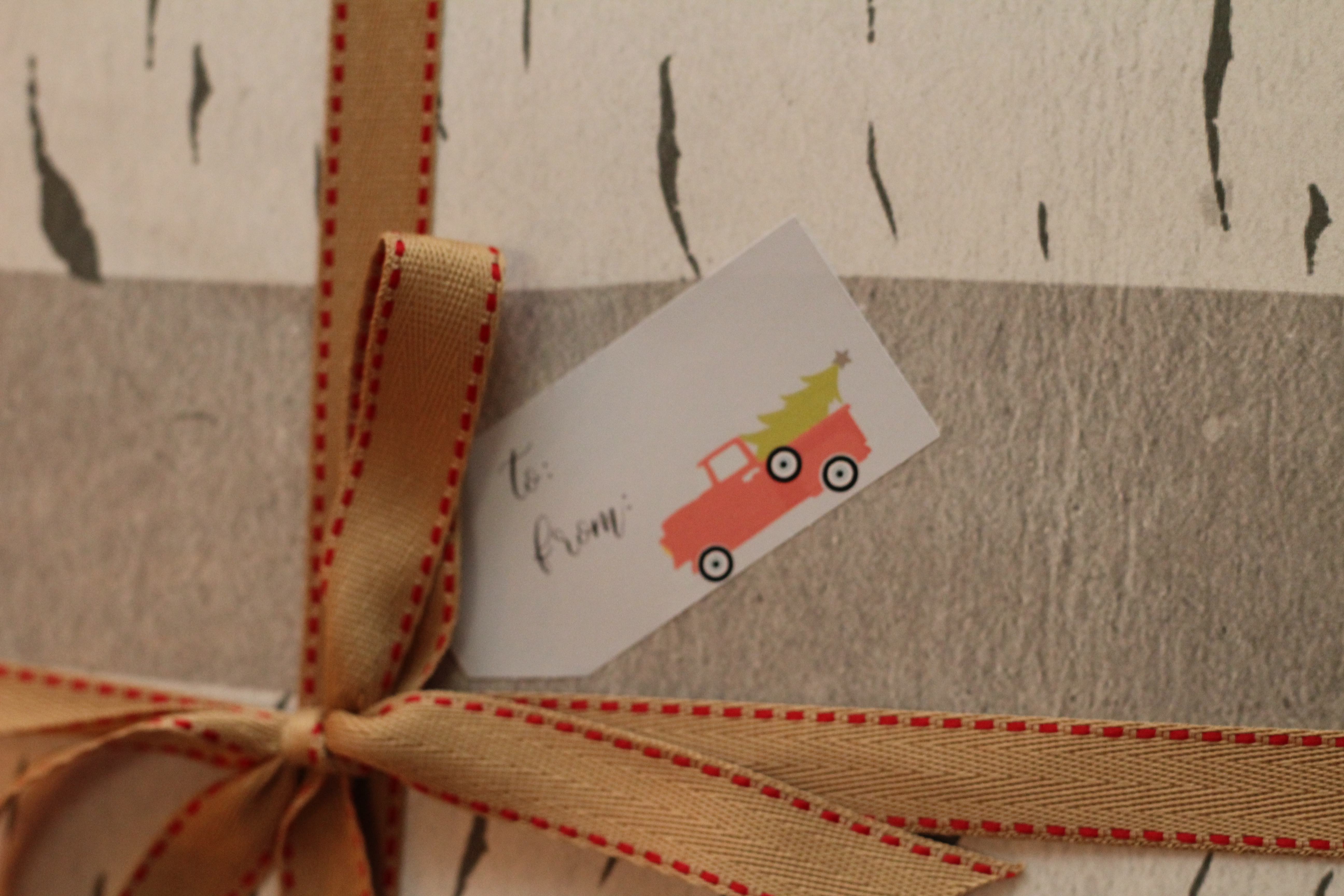 Everyday Party Magazine Simple Holiday Gift Tags