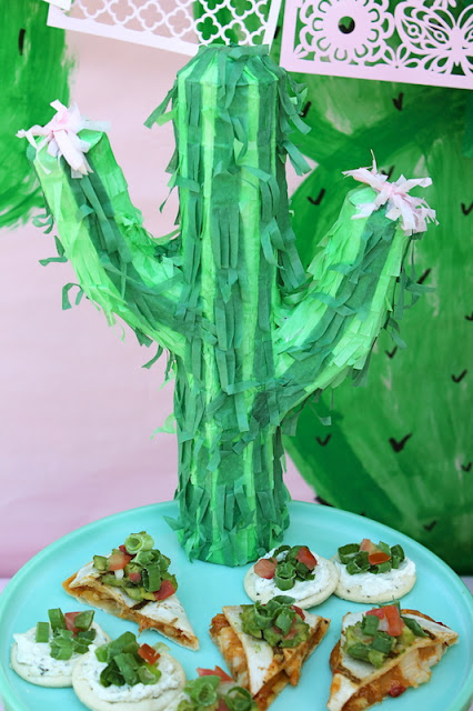 Everyday Party Magazine Cocktails and Cactus Party by LAURA's little PARTY 