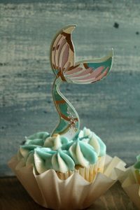 Everyday Party Magazine Simple Mermaid Tail Cupcake Toppers with Cricut