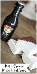 Everyday Party Magazine Irish Cream Marshmallows #IrishCream #Recipe #StPatricksDay