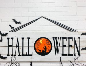 Farmhouse Style Halloween Sign