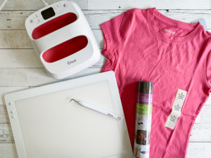 Cricut EasyPress 2 Cricut BrightPad Cricut Iron On Cricut Tools Pink T-Shirt