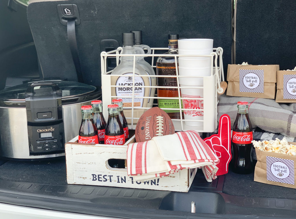 Rustic Tailgate Party - Everyday Party Magazine