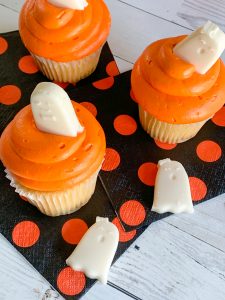 Ghost Halloween Cupcakes