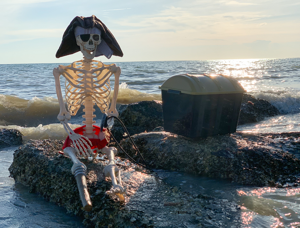 Beach Pirate Skeleton