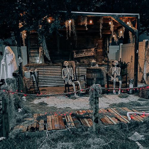 Haunted Halloween Yard
