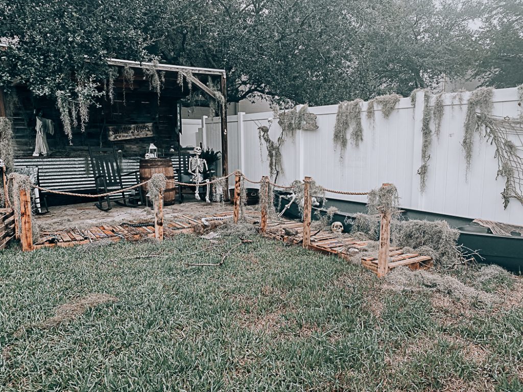 Haunted Swamp Tours Halloween Display