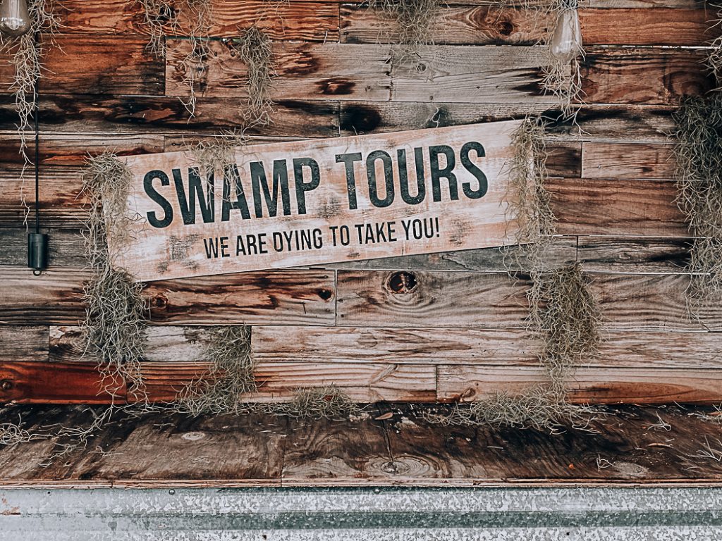 DIY Swamp Tours Halloween Sign