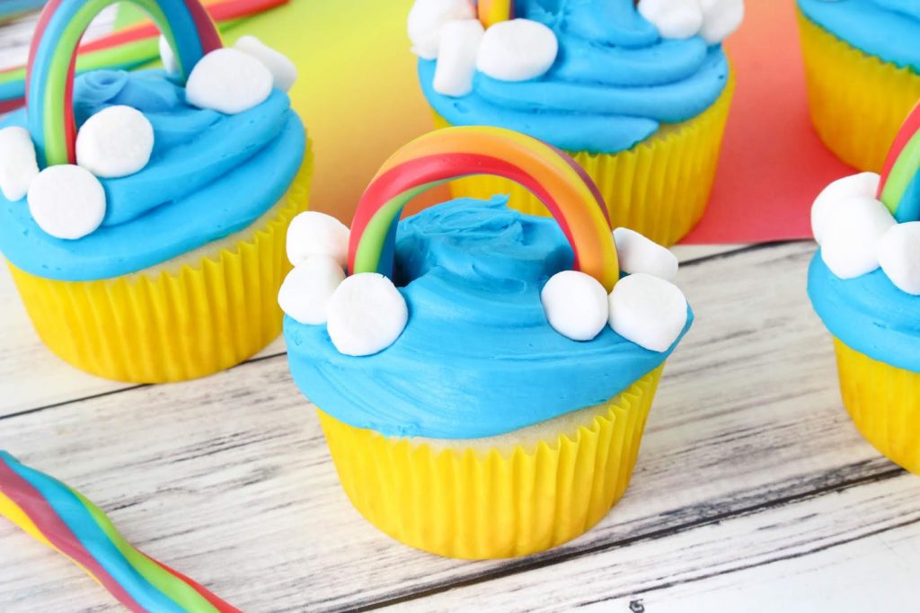 Arched rainbow cupcakes 15 Best Rainbow Food Recipes