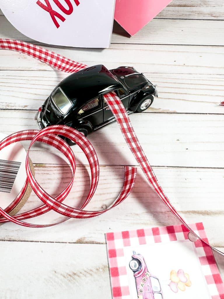 Ribbon and VW Toy